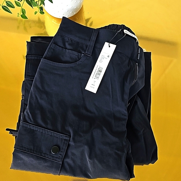 Allice + Olivia OLYMPIA HIGH RISE ANKLE TIE CARGO PANTS | Size 0 - Picture 8 of 12